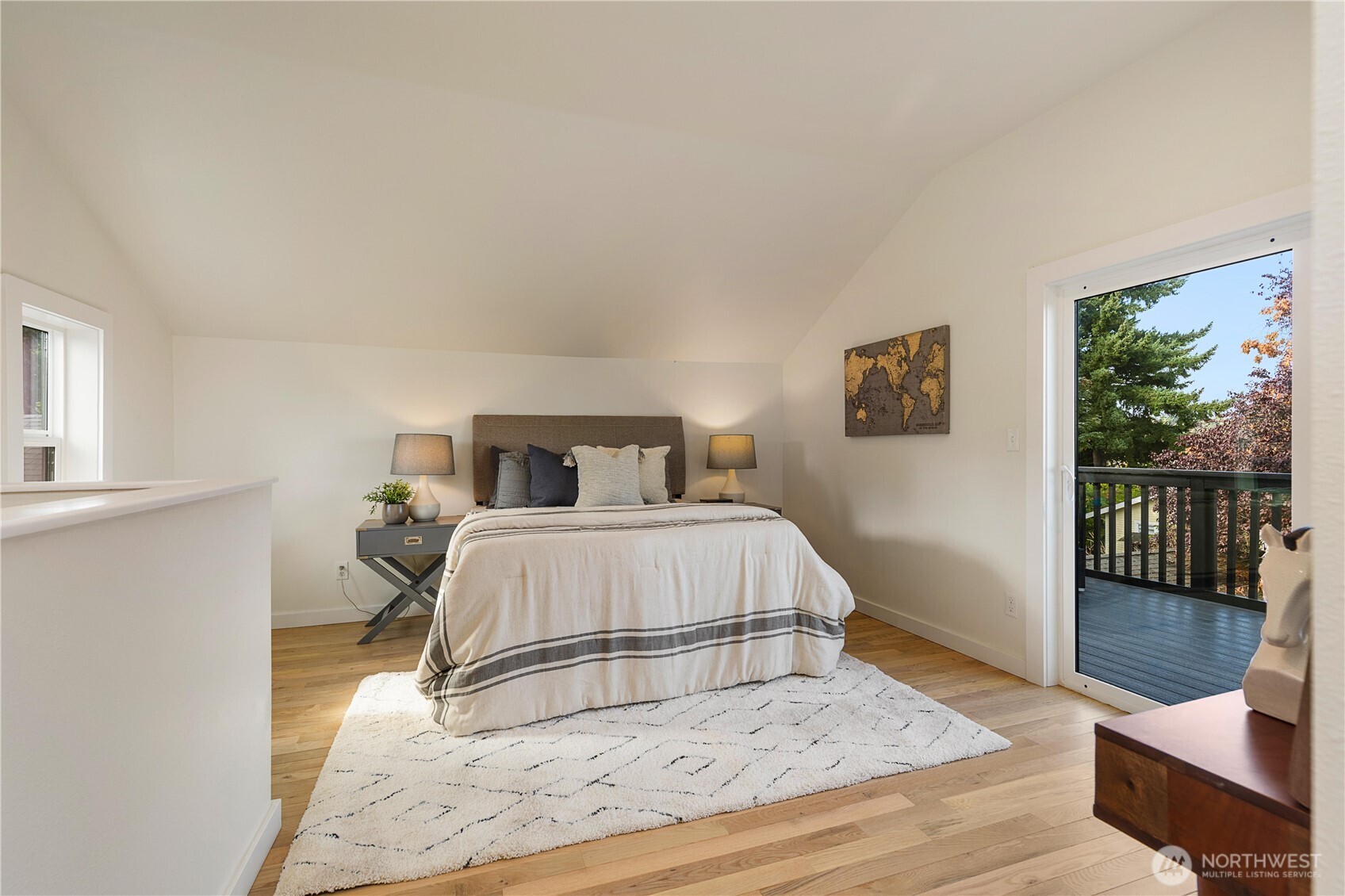 6031 McKinley Place N, Seattle, WA 98103