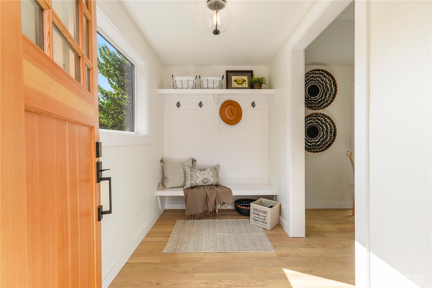 6031 McKinley Place N, Seattle, WA 98103