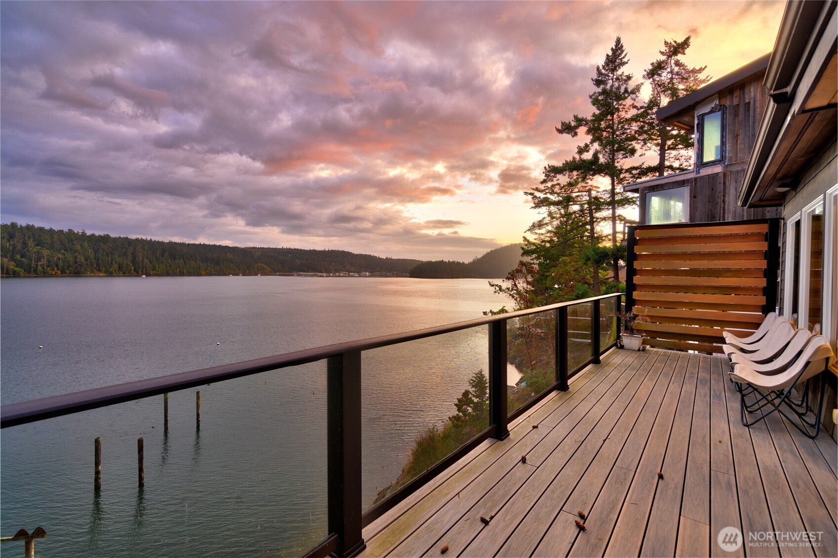 15833 Yokeko Drive , Anacortes, WA 98221