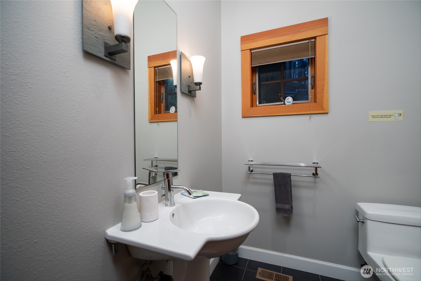 15833 Yokeko Drive , Anacortes, WA 98221