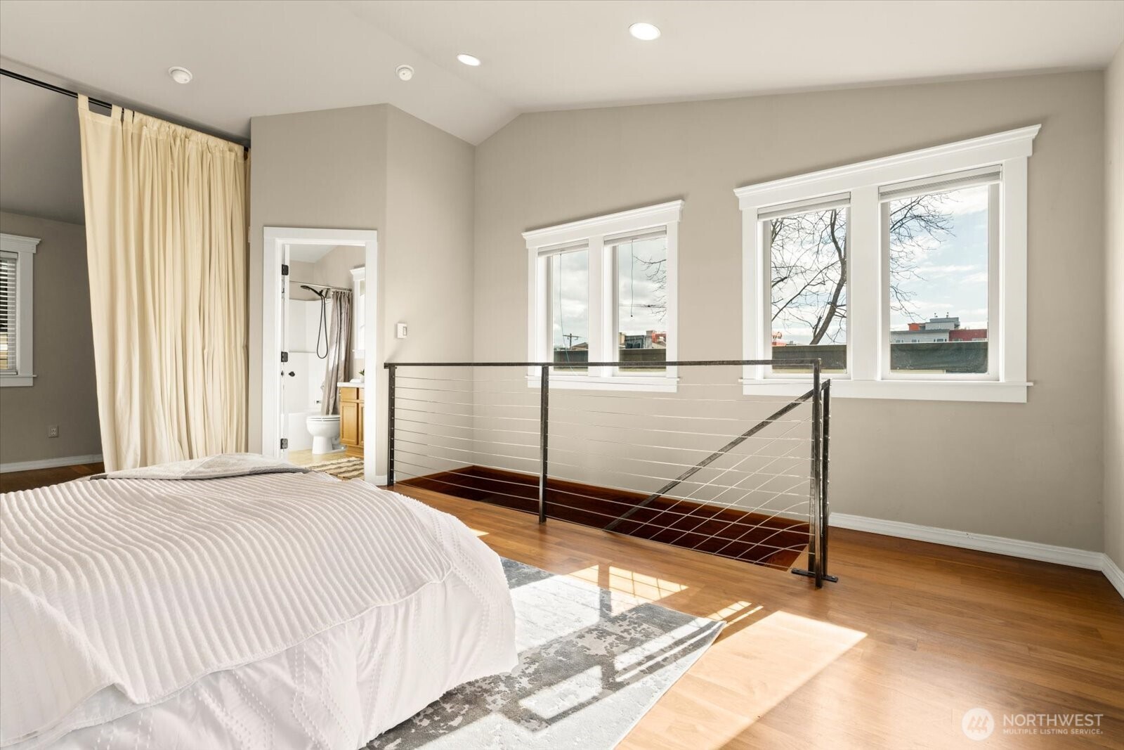 2005 NW 59th Street , Seattle, WA 98107