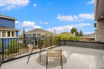 3702 W Fulton Street , Seattle, WA 98199 - Photo 37