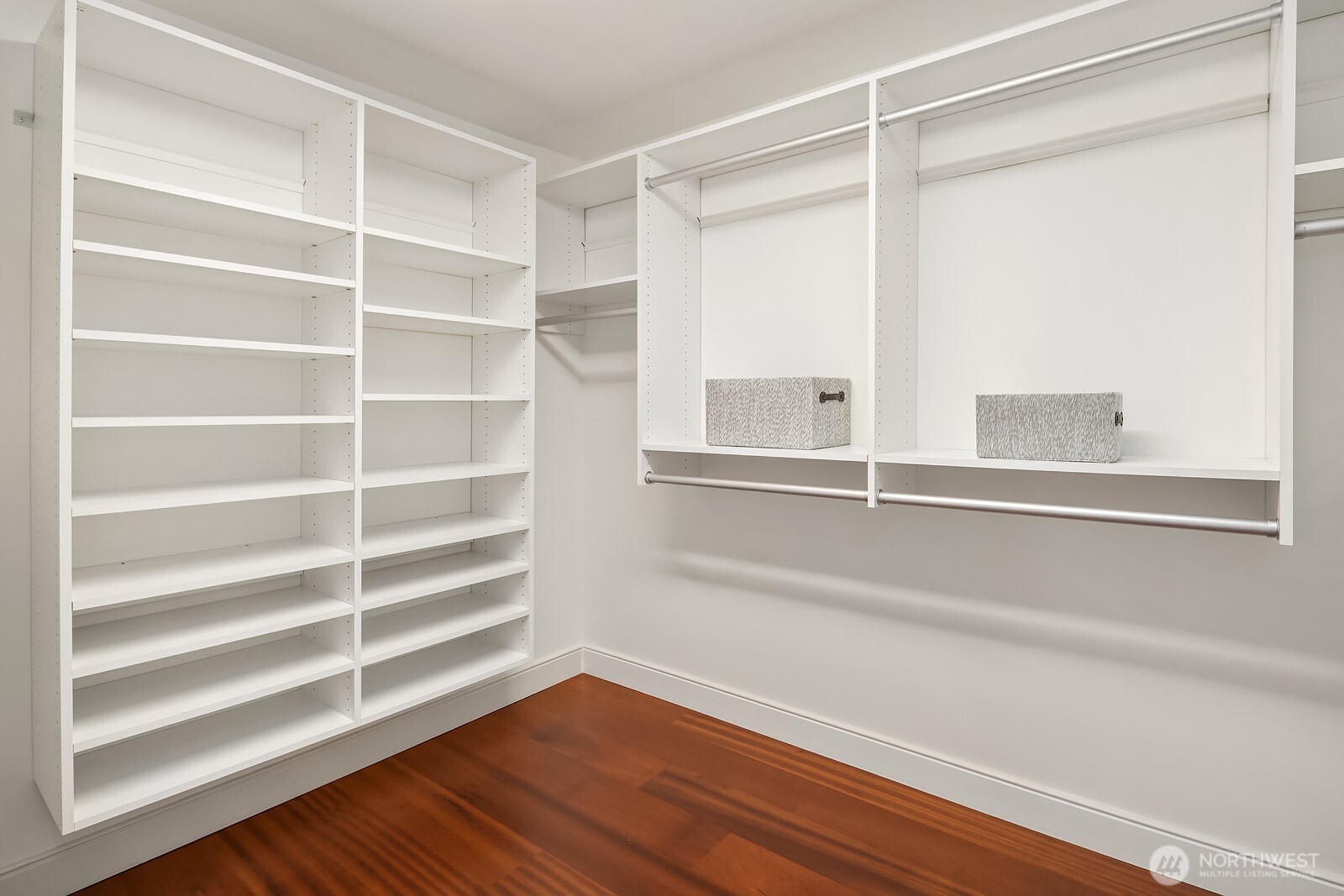 909 110th Avenue SE, Bellevue, WA 98004