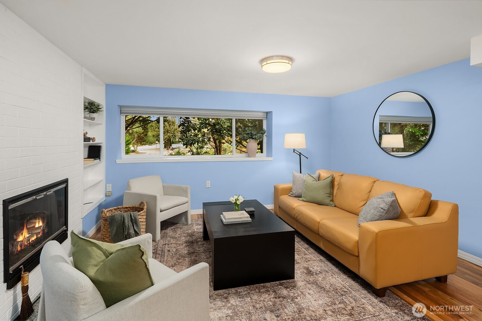 909 110th Avenue SE, Bellevue, WA 98004