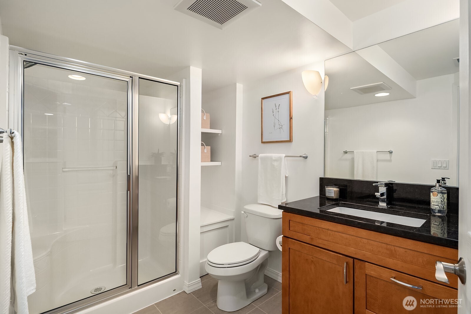 909 110th Avenue SE, Bellevue, WA 98004