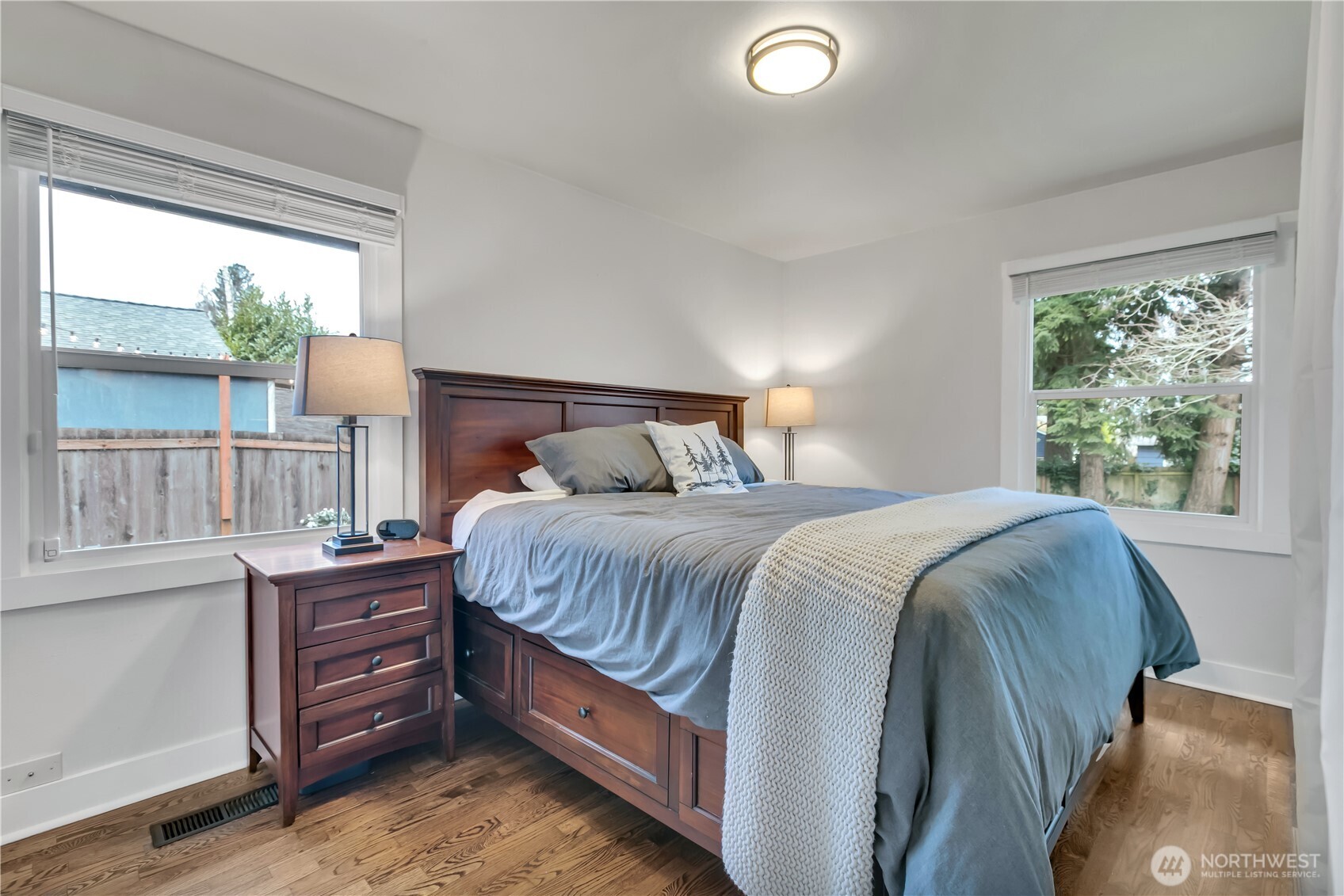 4609 N 18th Street , Tacoma, WA 98406