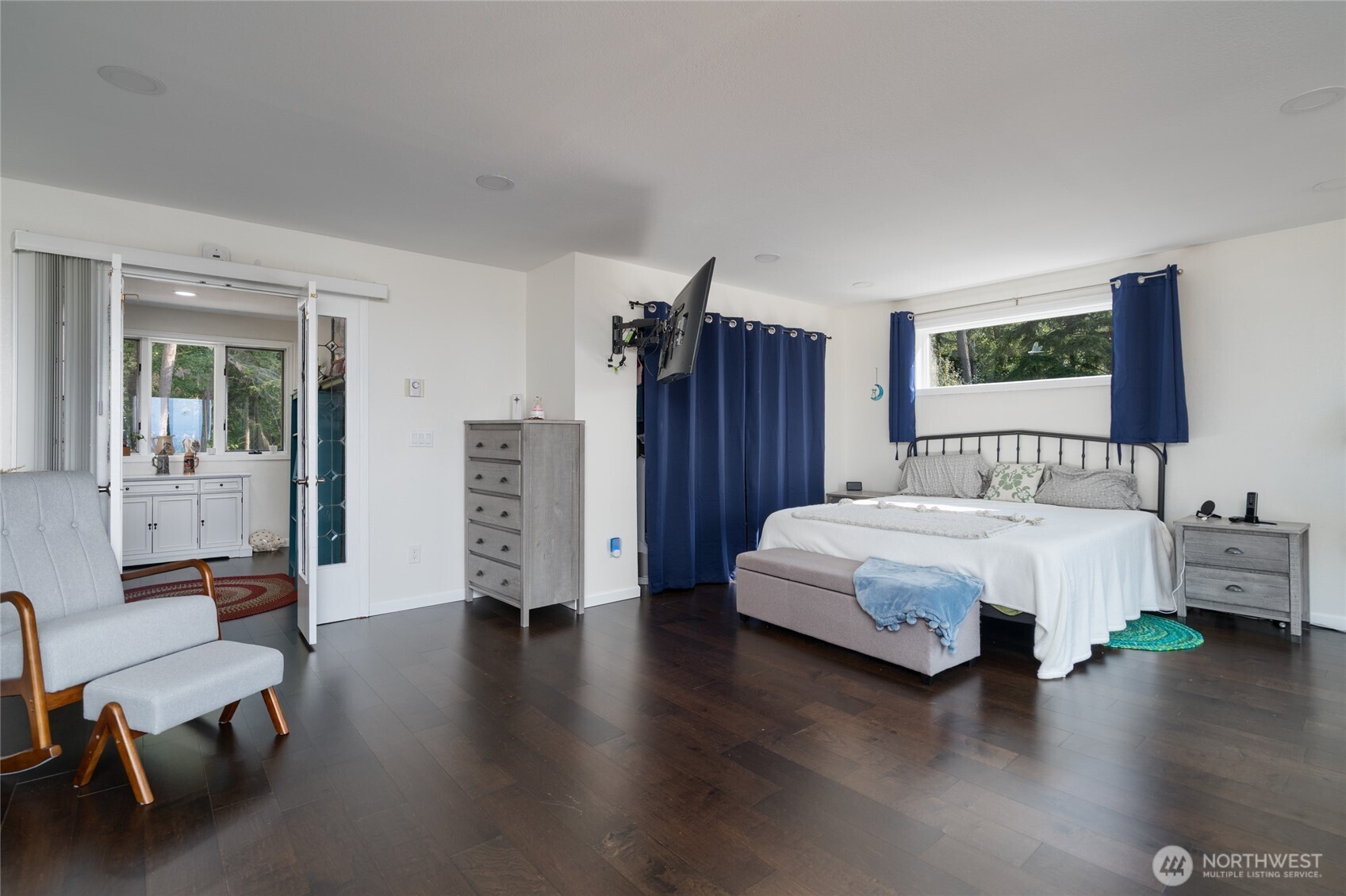 4251 Hollydale Lane , Oak Harbor, WA 98277