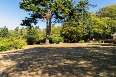 4251 Hollydale Lane , Oak Harbor, WA 98277 - Photo 32