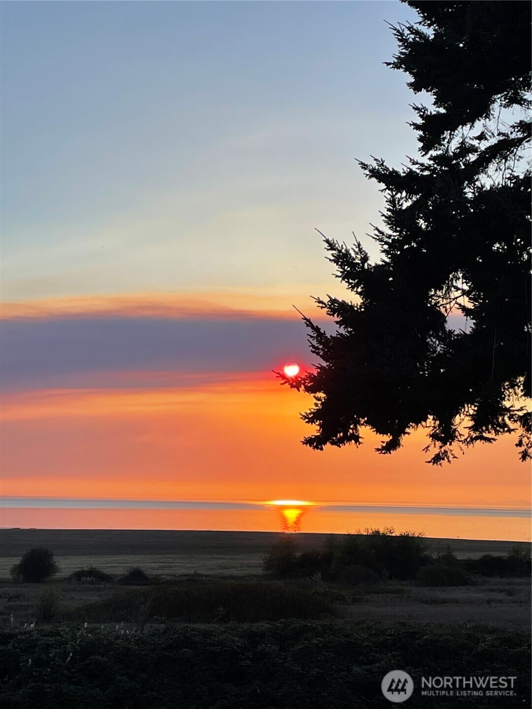 4251 Hollydale Lane , Oak Harbor, WA 98277