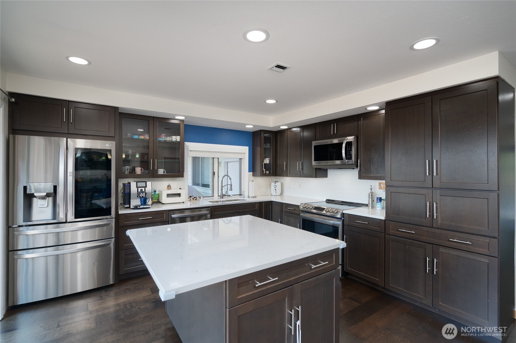 4251 Hollydale Lane , Oak Harbor, WA 98277