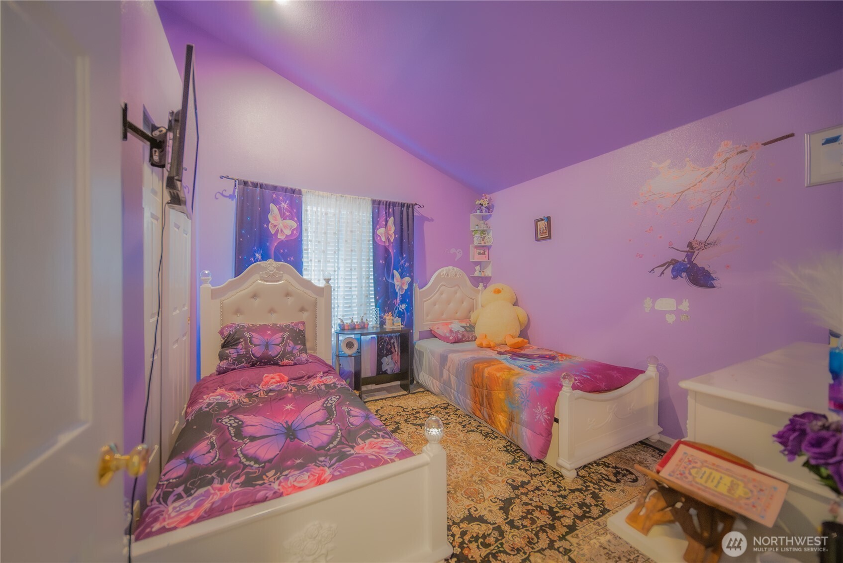 5615 S 233rd Street , Kent, WA 98032