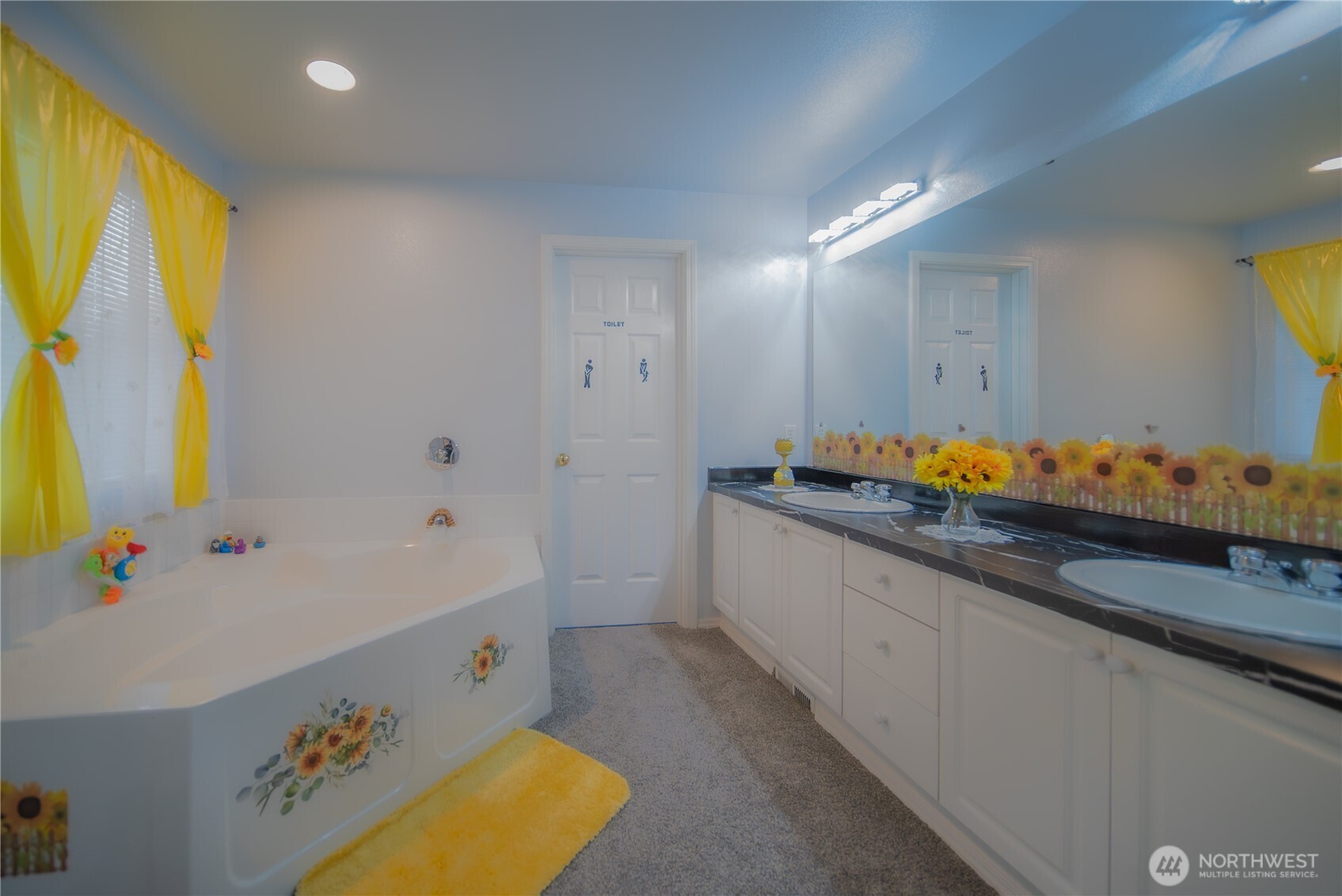 5615 S 233rd Street , Kent, WA 98032