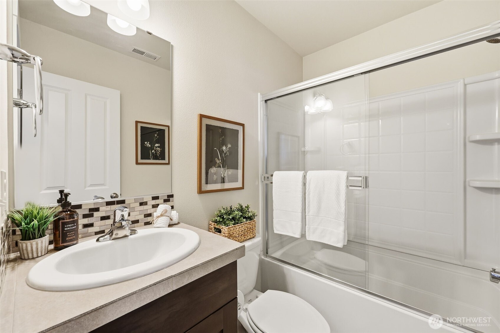 4924 52nd Avenue Ct W, University Place, WA 98467