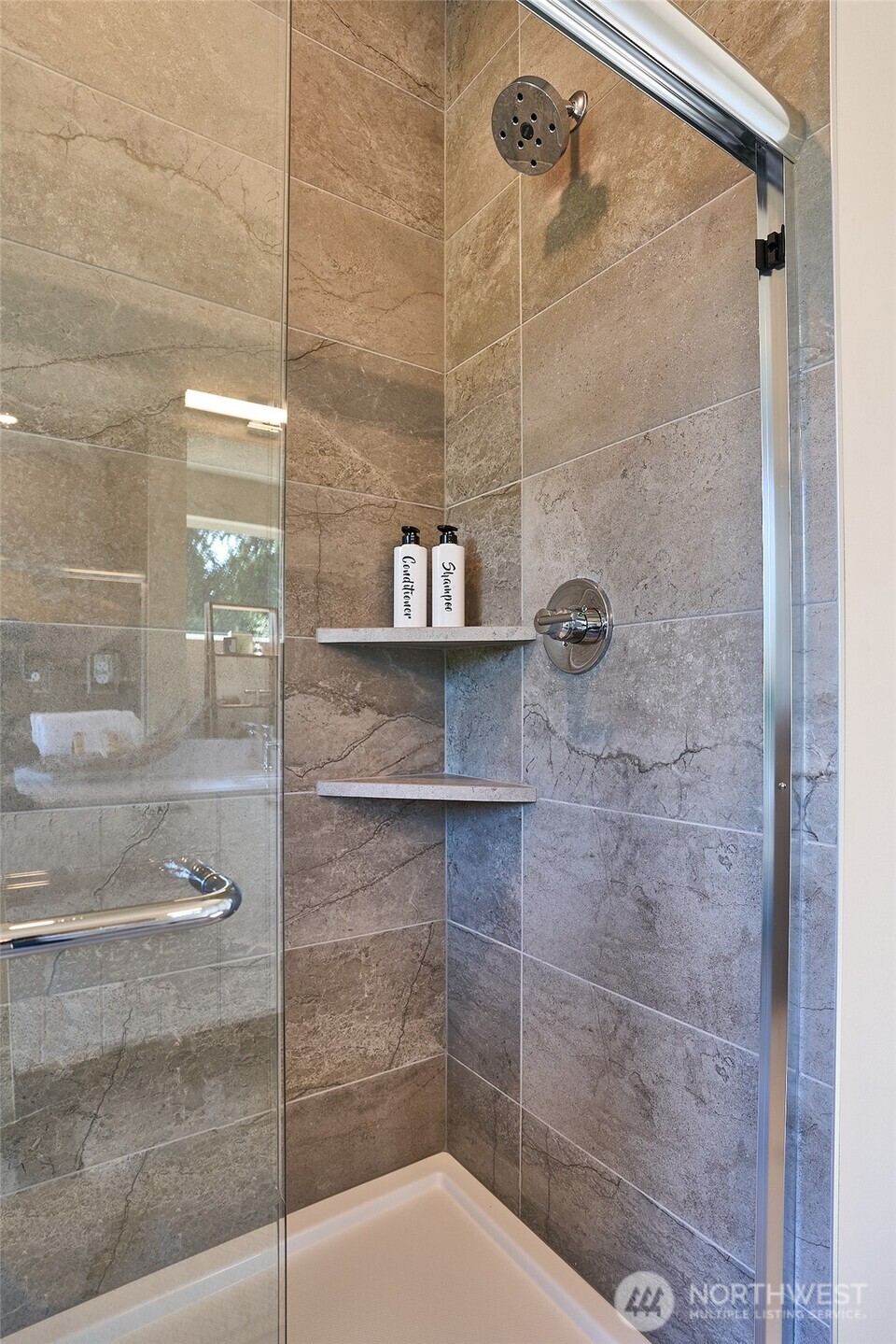 36508 SW 3rd Place #2, Federal Way, WA 98023