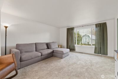 11413 SE 219th Place , Kent, WA 98031 - Photo 7