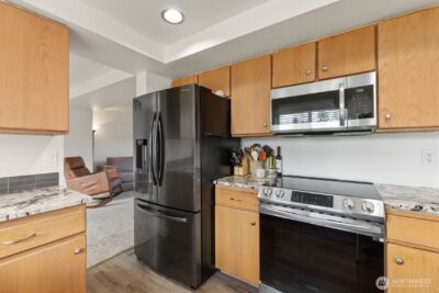 11413 SE 219th Place , Kent, WA 98031 - Photo 10