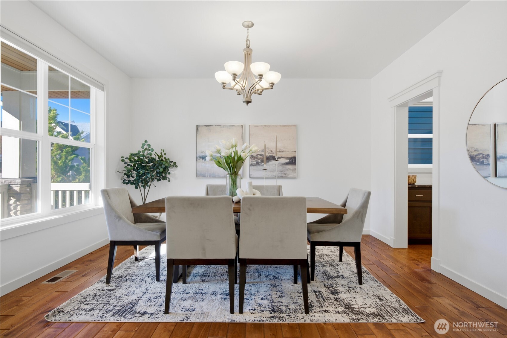 3122 SE 16th St , North Bend, WA 98045