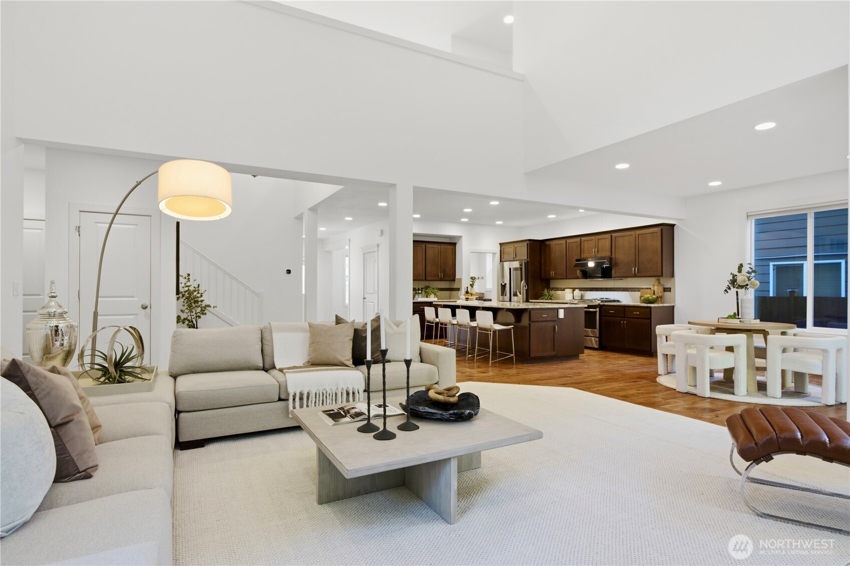 3122 SE 16th St , North Bend, WA 98045