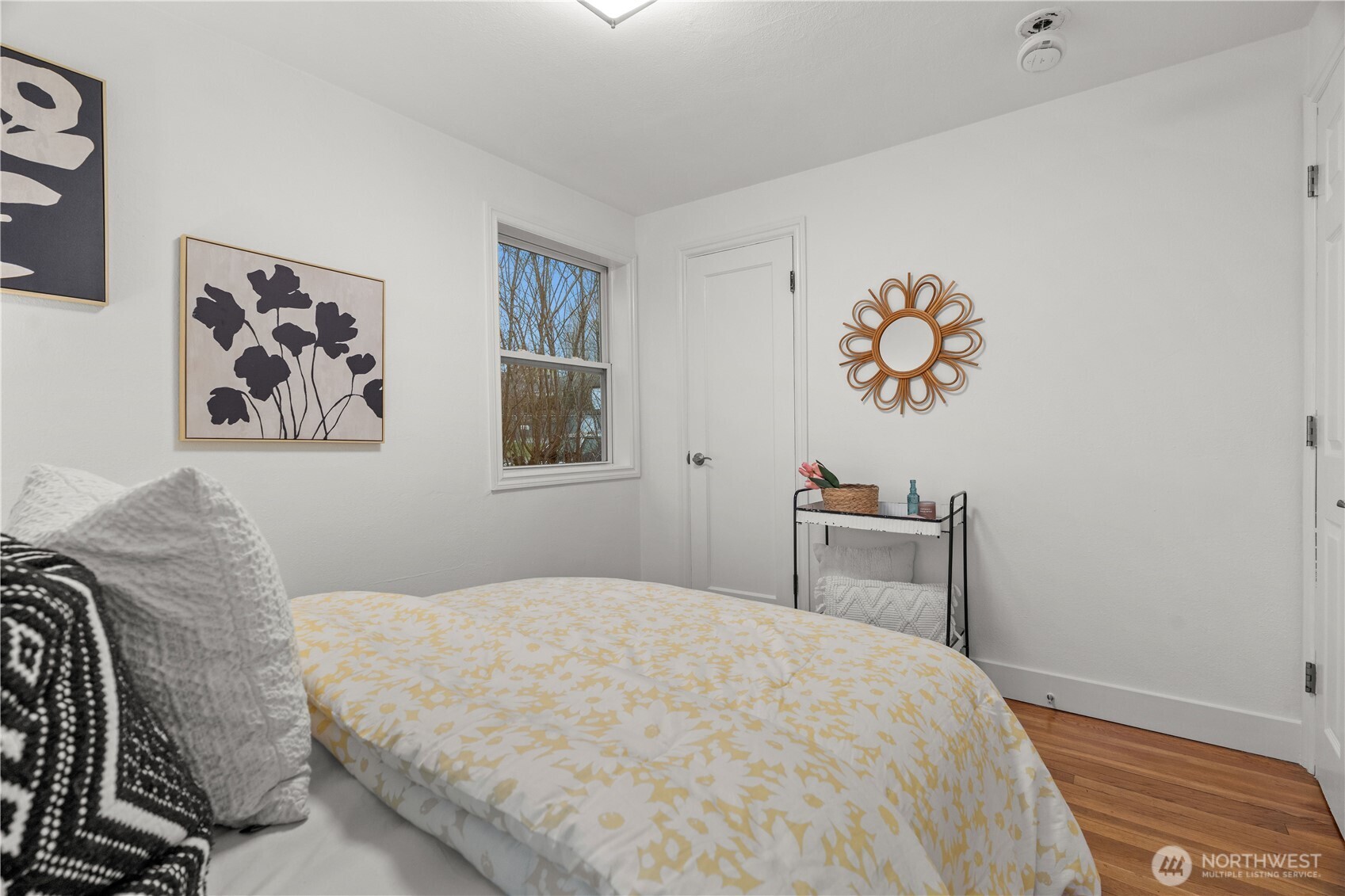 4849 25th Avenue SW, Seattle, WA 98106