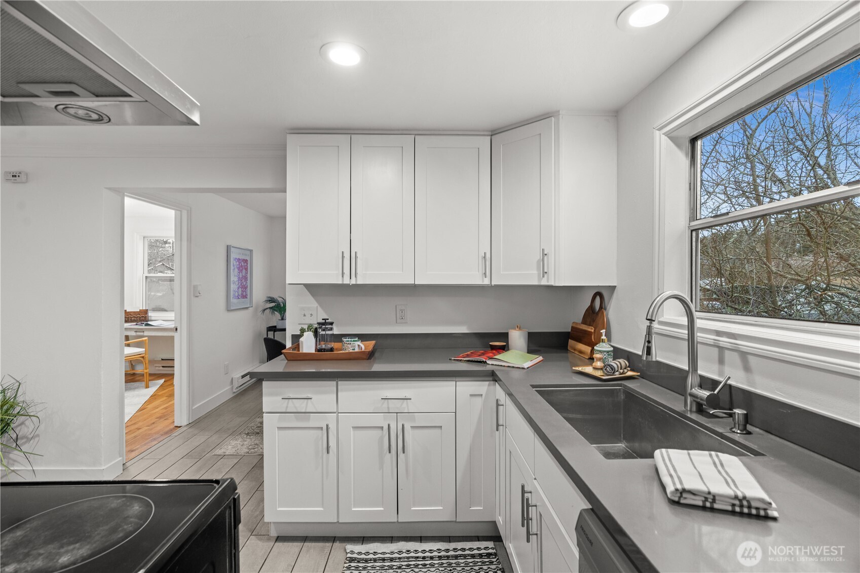 4849 25th Avenue SW, Seattle, WA 98106