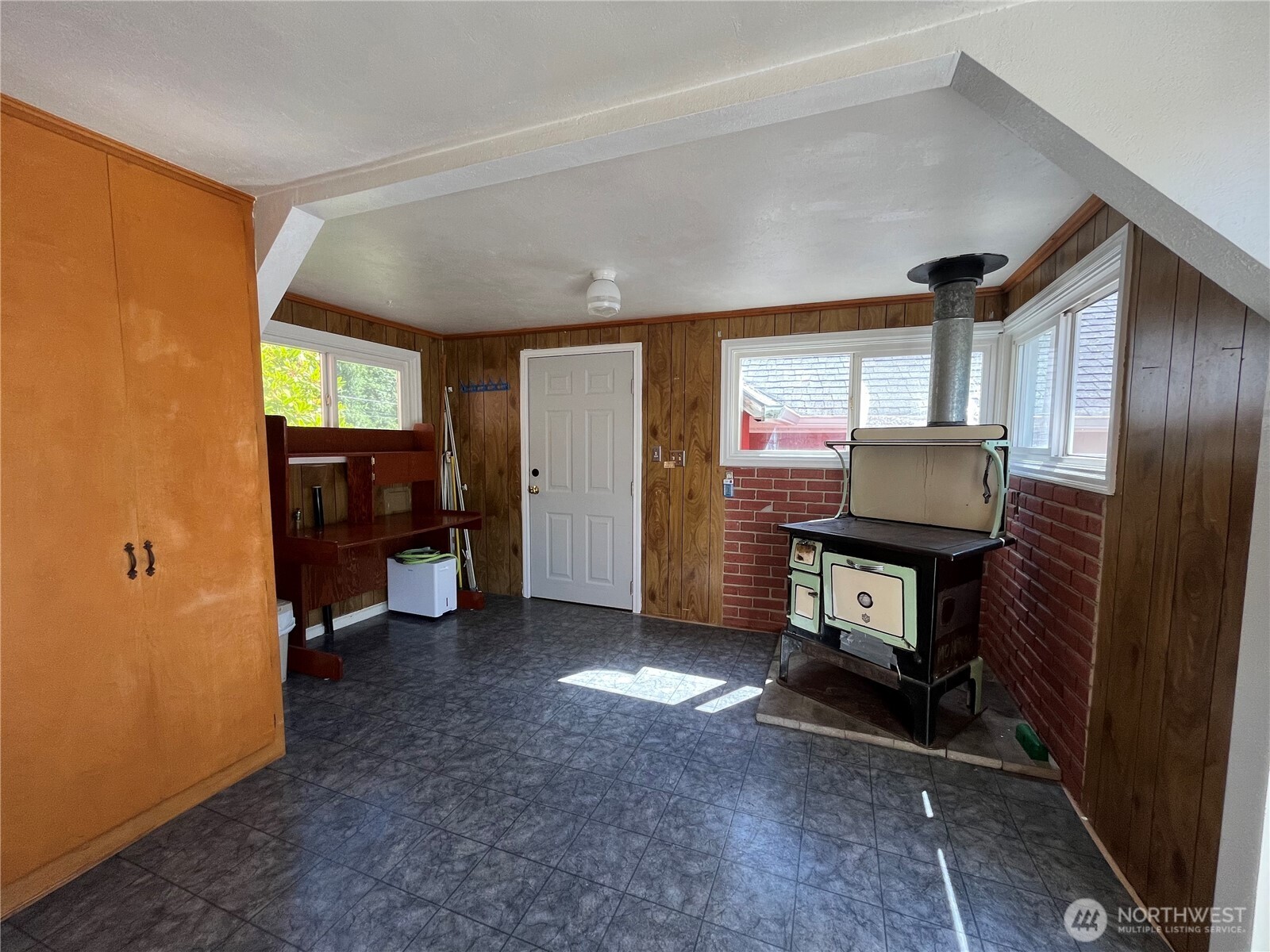 80 SE Channel Point Rd , Shelton, WA 98584