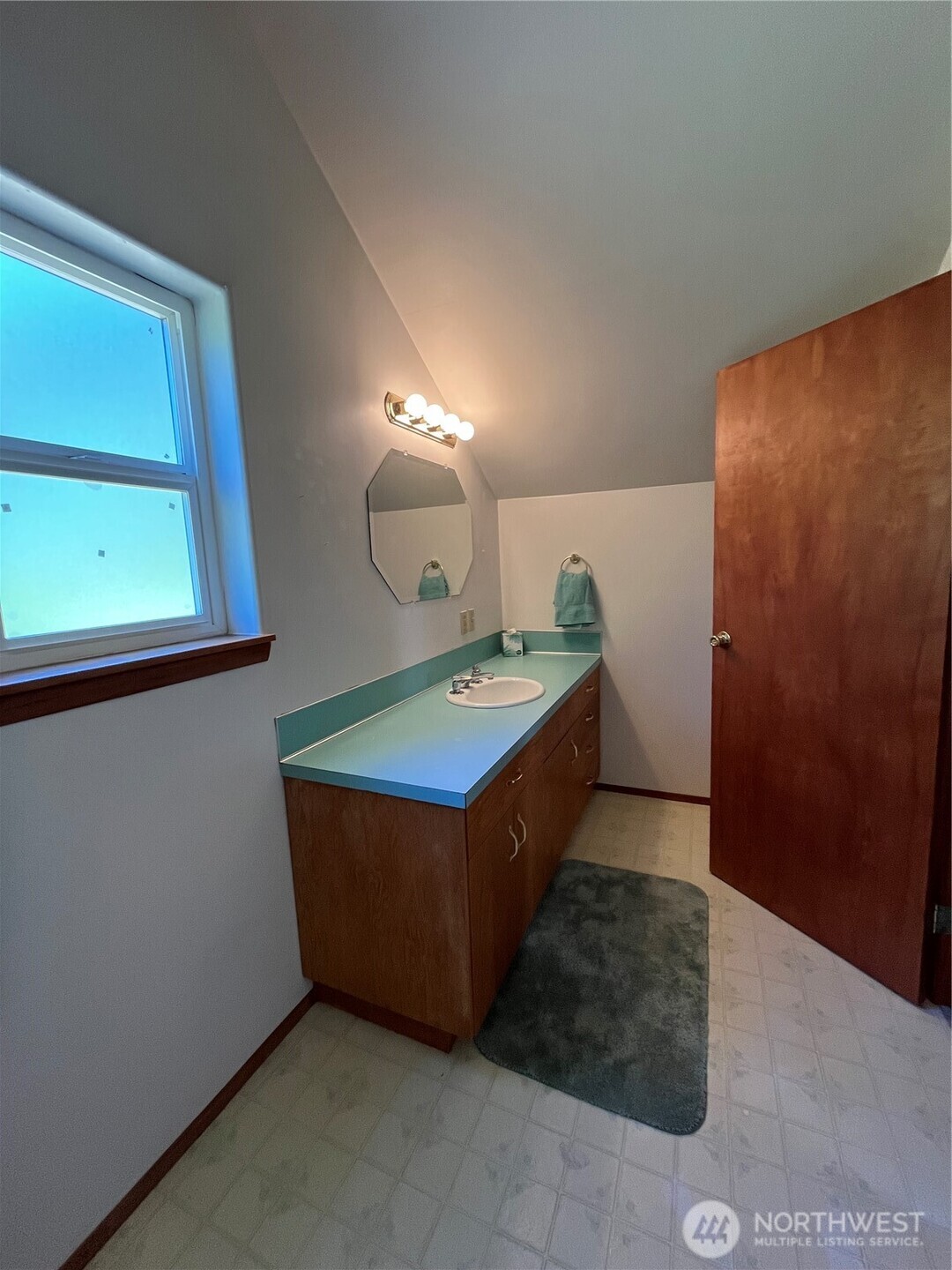 80 SE Channel Point Rd , Shelton, WA 98584