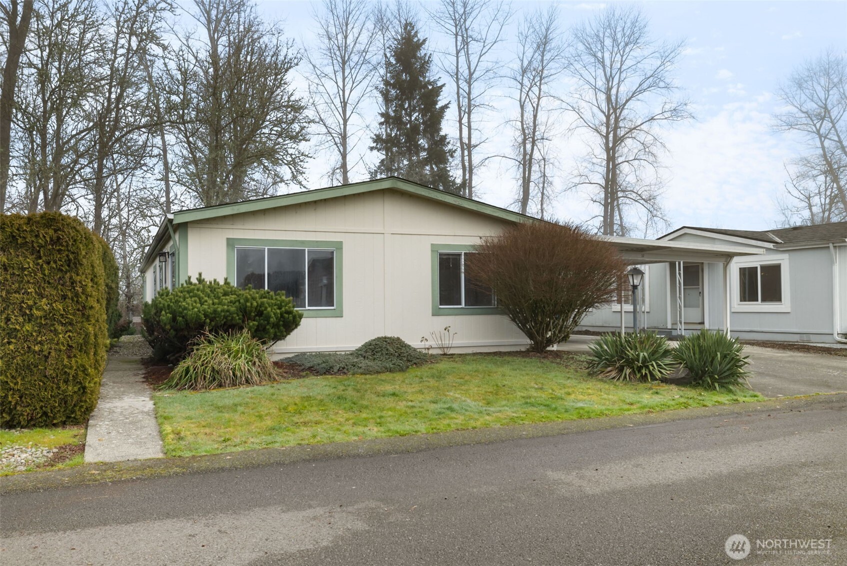 836 Harman Way S #33, Orting, WA 98360