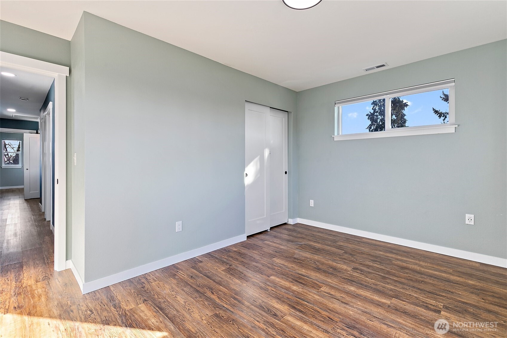 825 E 55th Street , Tacoma, WA 98404