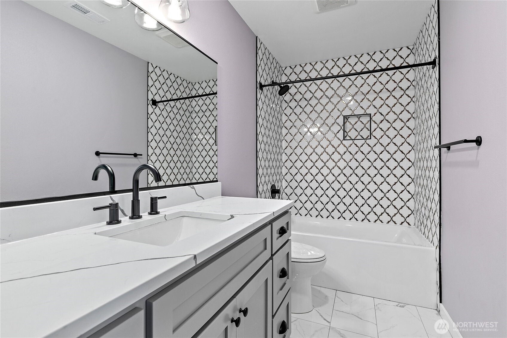 825 E 55th Street , Tacoma, WA 98404