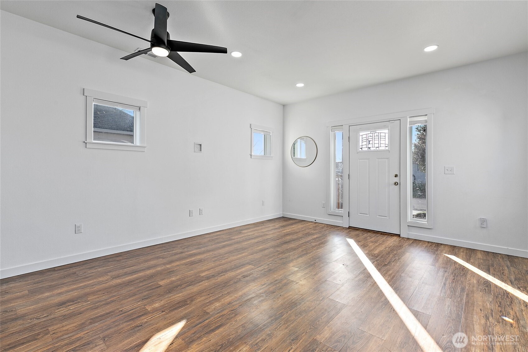 825 E 55th Street , Tacoma, WA 98404