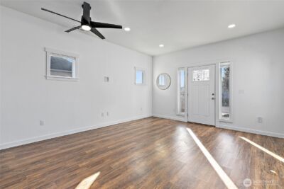 825 E 55th Street , Tacoma, WA 98404 - Photo 4