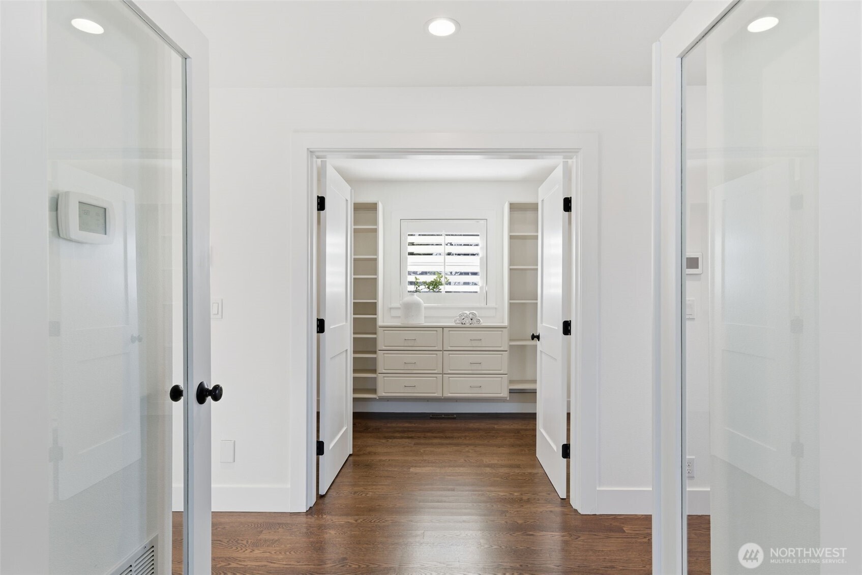 1204 6th Street W, Kirkland, WA 98033