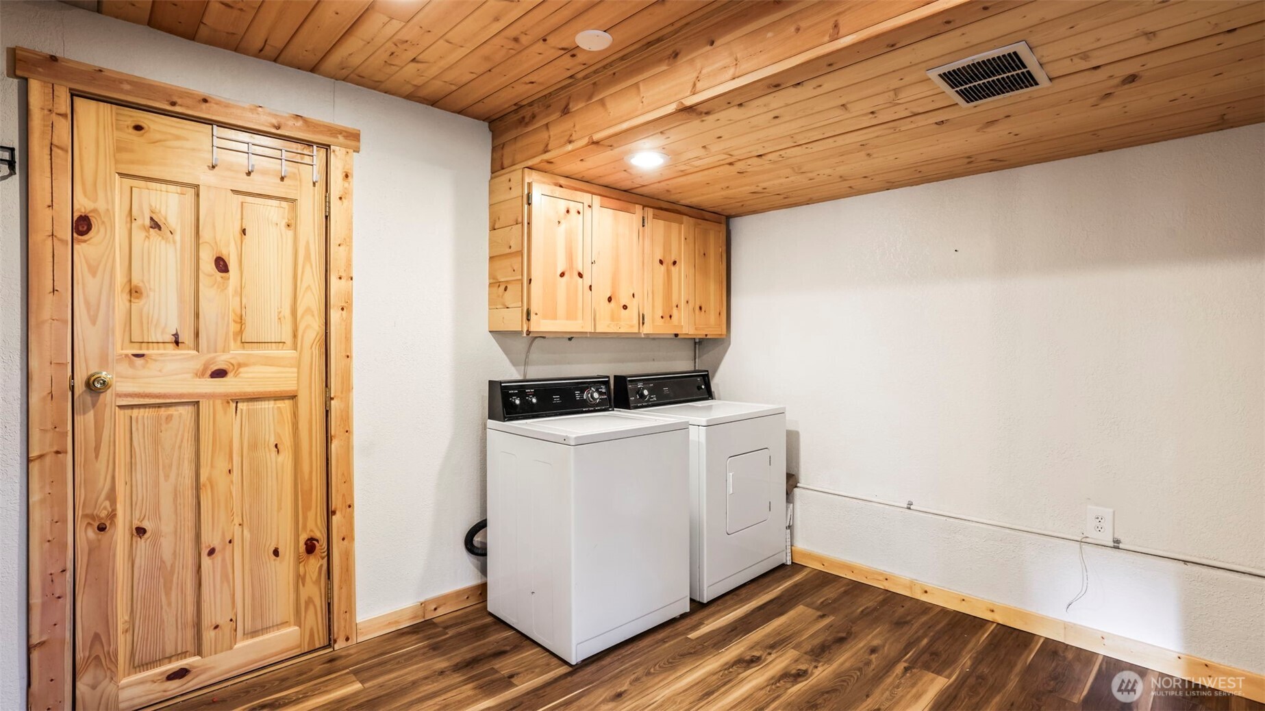 160 Innsbruck Drive , Snoqualmie Pass, WA 98068