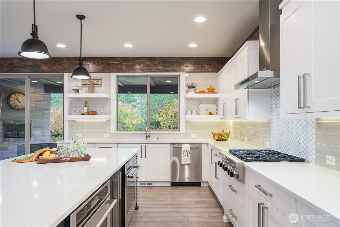 31248 218th Place SE, Black Diamond, WA 98010