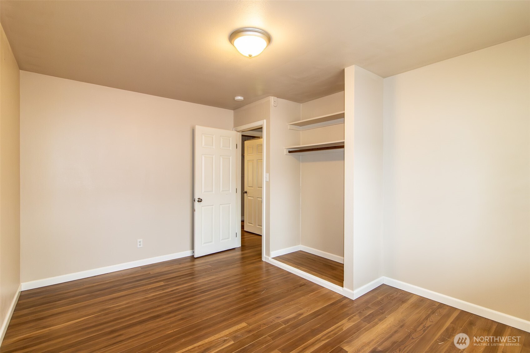 212 A&B Elm Street #A&B, Bremerton, WA 98310