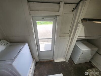 212 A&B Elm Street #A&B, Bremerton, WA 98310 - Photo 4