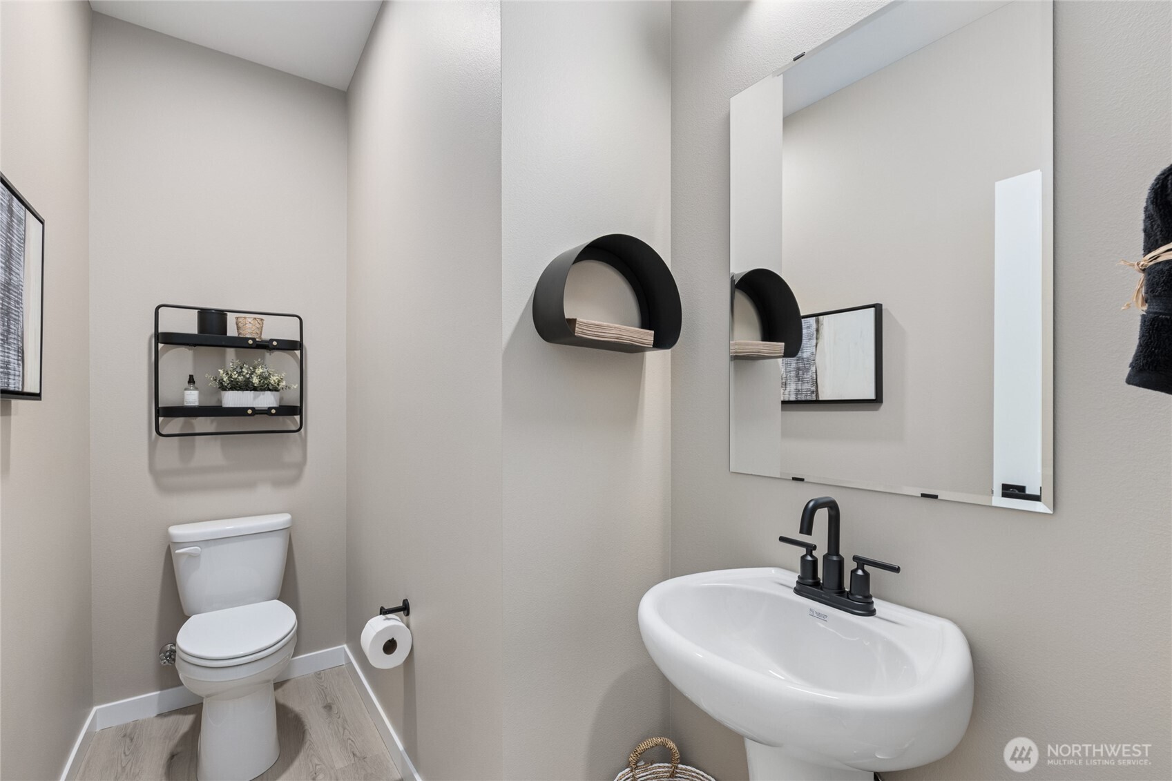 16111 36th Avenue W #J2, Lynnwood, WA 98087