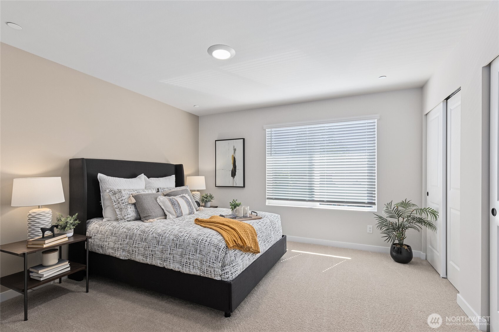 16111 36th Avenue W #J2, Lynnwood, WA 98087