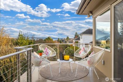 3026 38th Avenue W, Seattle, WA 98199 - Photo 15