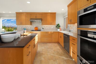 3026 38th Avenue W, Seattle, WA 98199 - Photo 21