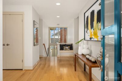 3026 38th Avenue W, Seattle, WA 98199 - Photo 23