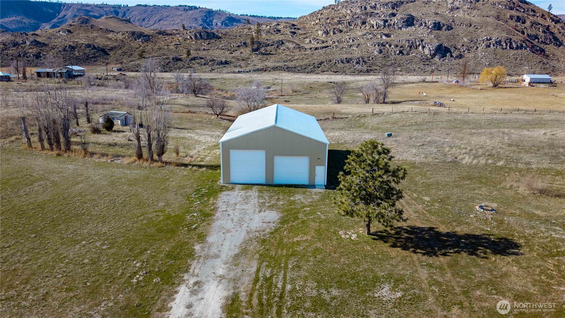 115 Valley Rd. #B, Brewster, WA 98812