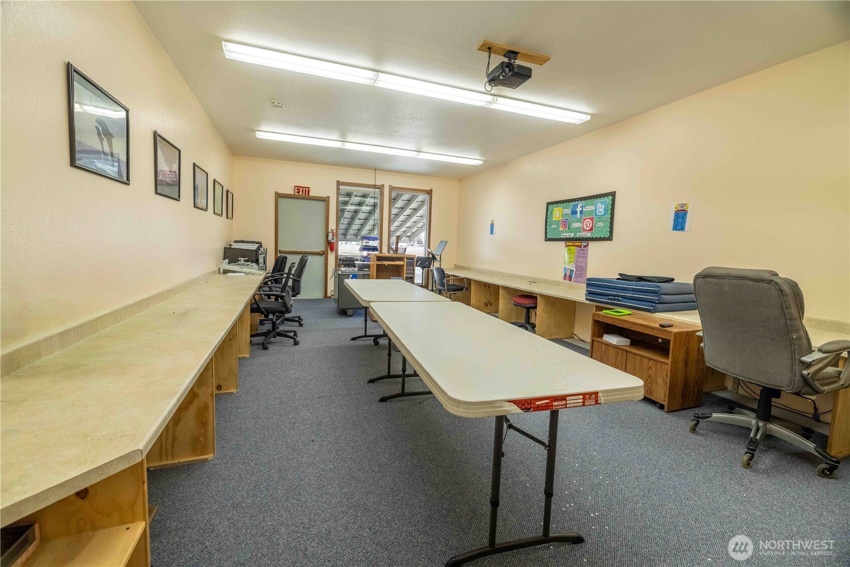 115 Valley Rd. #B, Brewster, WA 98812