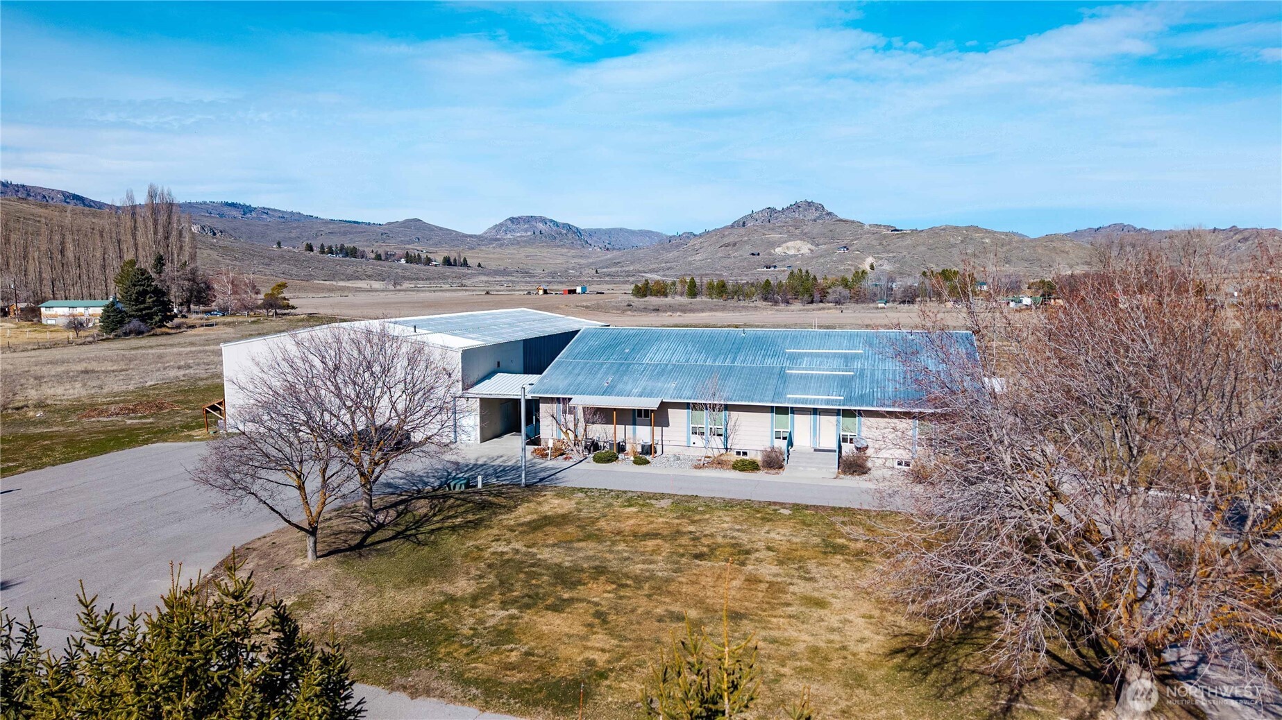 115 Valley Rd. #B, Brewster, WA 98812