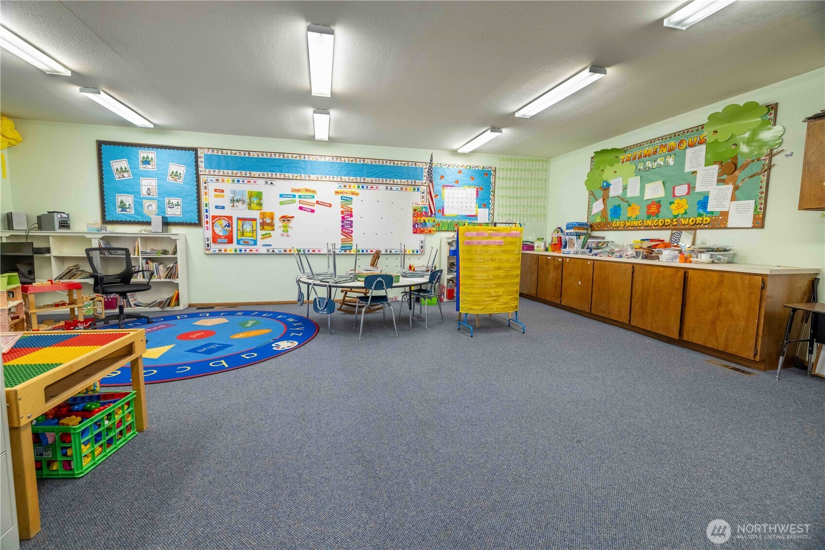 115 Valley Rd. #B, Brewster, WA 98812