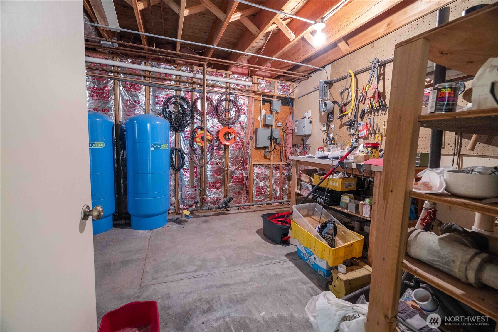 115 Valley Rd. #B, Brewster, WA 98812