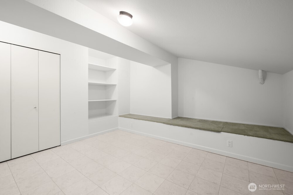 4617 103rd Lane NE, Kirkland, WA 98033