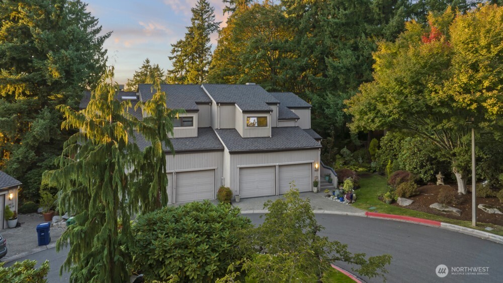 4617 103rd Lane NE, Kirkland, WA 98033