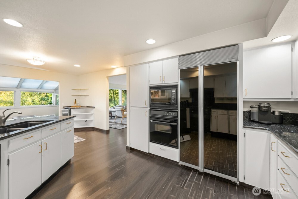 4617 103rd Lane NE, Kirkland, WA 98033