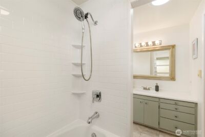 12343 11th Avenue NE, Seattle, WA 98125 - Photo 19